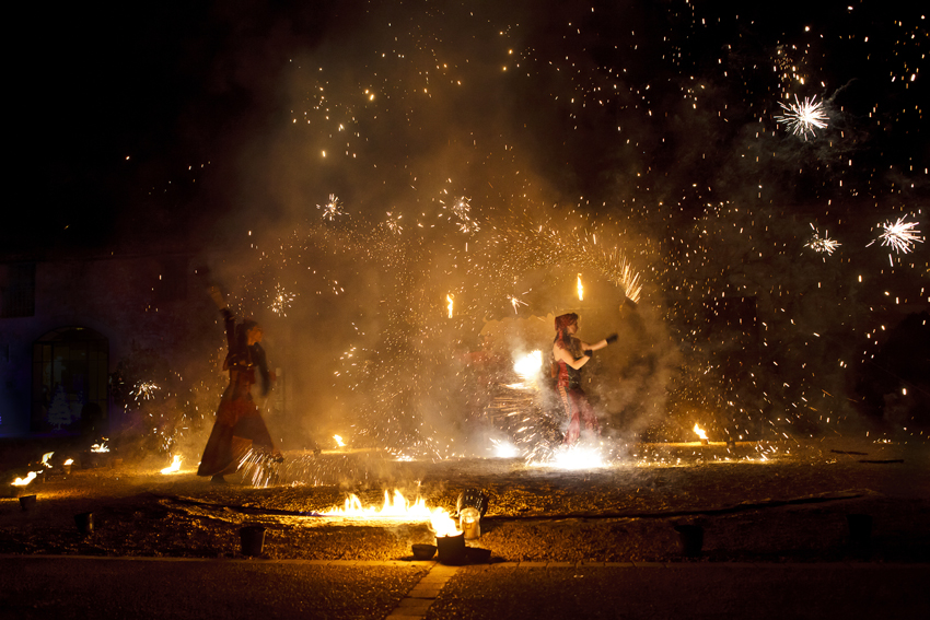 Battement de Feu, Cie Lunatypik - Soirée Entreprise BRL, Château du Pouget à Vérargues 2013-12-13